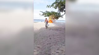 Man Makes Last Steps Before  Dying After Being Stabbed On The Beach