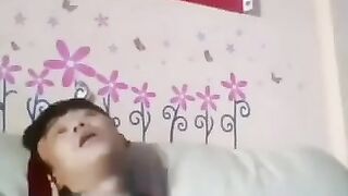 Classic: Thai man kills himself on facebook livestream