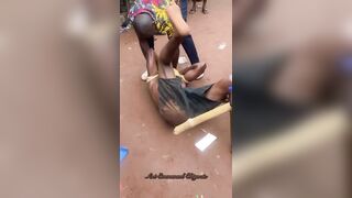 Man Caught Stealing And Punished By Vendors
