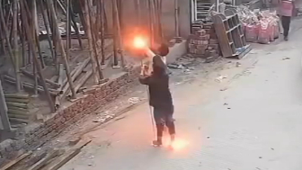 Two Workers Get Electrocuted, One Dies Instantly