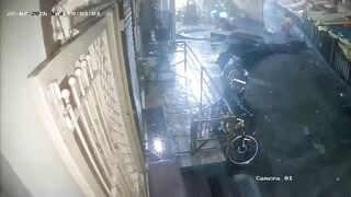 Flying Tin Roof Crushed Three Devotees Heavy Rain In India