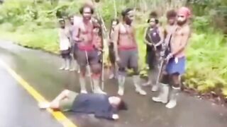 Woman Accused Of Being A Spy Gets Executed By Papua Rebels