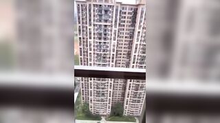 Heights Of Death (3 Chinese Jumpers, July )