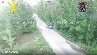 Car blows Ukrainians.