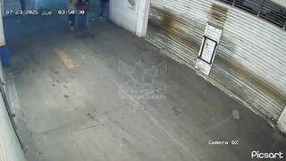 Gunmen Fatally Shoot A Shopkeeper In Mexico
