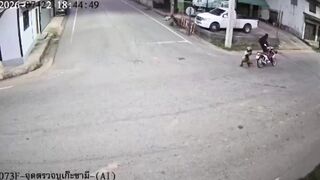 Thailand: 5 soldiers killed in attack on security checkpoint