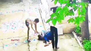 Rickshaw Driver Hacked To Death With Sword And Sickle After A Dispute In India