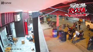 Couple Killed During Armed Attacked Outside A "Rat Bar" In Ecuador