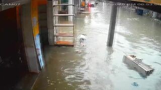 Man Dies After Being Electrocuted During Heavy Rain In India