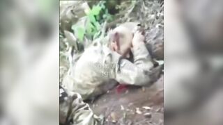 Russians show their victims.