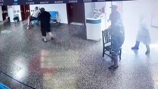 This Hospital Guard Is Useless POS