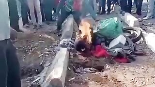 Phone Snatcher Burned Alive In Kenya