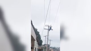 Man Electrocuted, Killed After Climbing Electric Pole And Contacting Live Cable