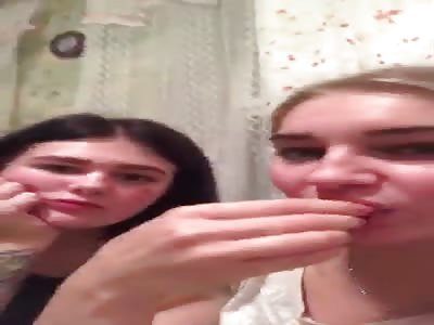 Teen Girls Playing Cards End Up in the Bathroom Stripping for Each Other (Full Video) 