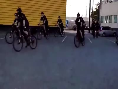 Cops with bikes vs BLM