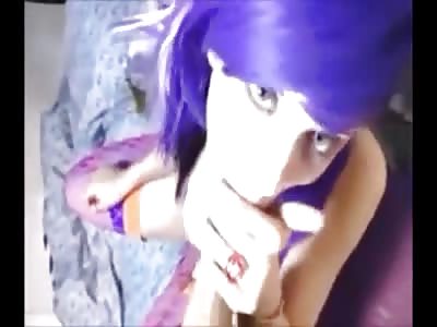 Purple haired girl sucks dick 