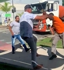 Brazil: A machete truck driver went crazy 