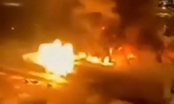 Huge fire and explosions in Mega Khimki shopping center (2 angles)