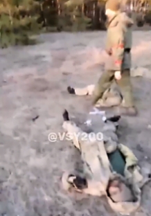 The Russians show several dead UA soldiers