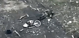 Russian soldiers on bikes get hit by a mortar in Bakhmut