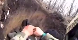 UA artillery shell kills in a Russian trench