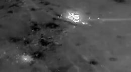 Thermal/IR drone footage of UA artillery impacting RU troops