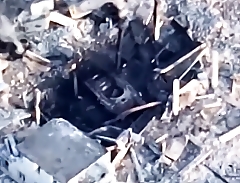Artillery destroyed a Russian position with a hidden tank