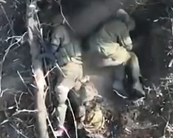 Drop grenades on Russian soldiers in Avdiivka