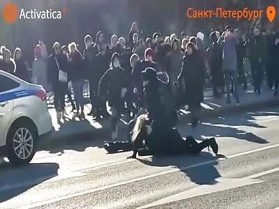 See How The Russian Police Treat Protestants