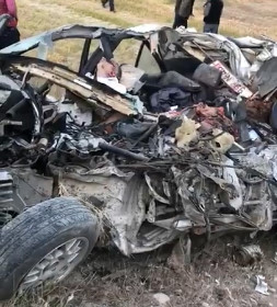 Incredible Destruction Car Crash Aftermath!
