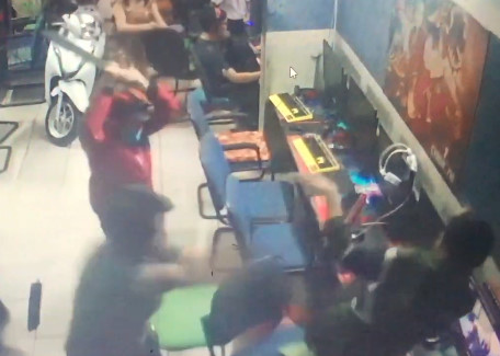 Sudden Sword Attack at the Cyber Cafe