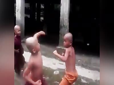 Child monks participate in bare-knuckle boxing 