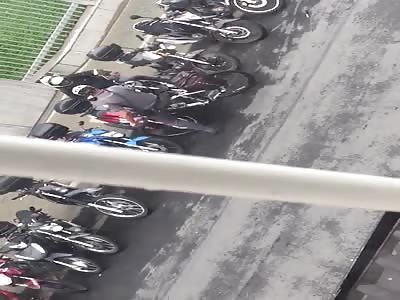 Bycicle Police take thief biker 