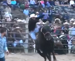 Bull Rider loses his Grip and is Killed Quickly by Bull 