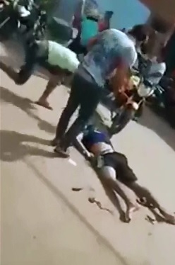 2 Thieves Caught and Beaten with Helmet Blows to the Head 