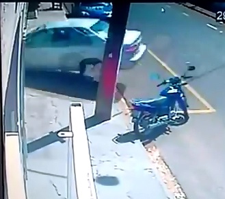 Man's Suicide by Car caught on CCTV...Slow Motion 