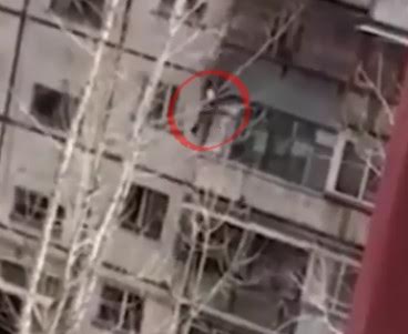 Man Commits Suicide by Falling from his Window Plummeting to his Death 