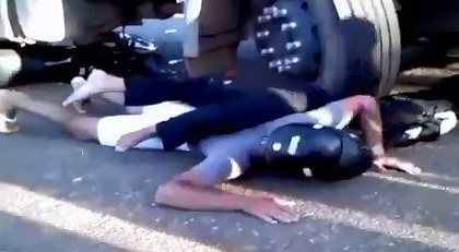 Man Stuck under a Truck with his Girlfriend (Pink Helmet) She Cant Get out and Dies There 