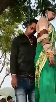 A New Suicide Couple..Died Together Hanging from a Tree 