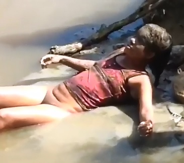 Bottomless Woman Drowned to Death in Muddy Waters 