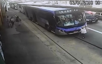 Elderly Lady in a Hurry is Crushed to Death by Bus 