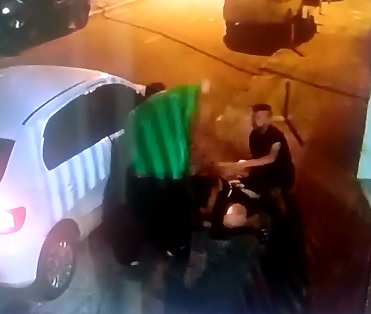 Guy in Green Shirt Beats Girl to near Death while Pussy Guy Watches