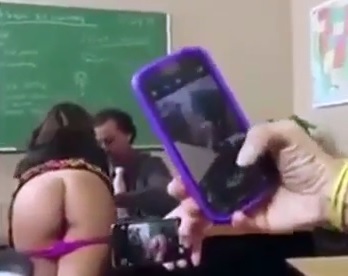 Student Flashes the Entire Class while Talking to Professor 