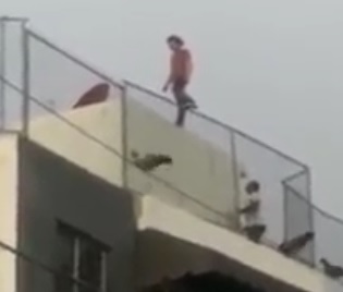 Depressed Man Jumps From Building to his Death