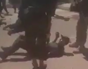 Libyan Militia BRUTALLY Executes Civilians .