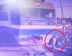 Suicide or Oblivious? Old Man Destroyed by Train