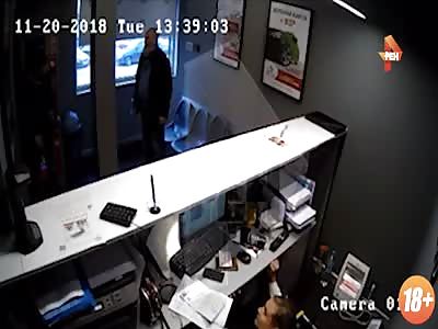 Guy Beats Another Customer to Death at the Car Dealership