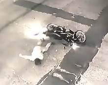 Motorcyclist Ended after Head on Collision with a Truck