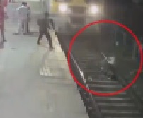 Man Jumps In Front of Train to Try and Save his iPhone
