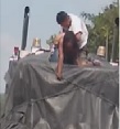 LOL.. Couple Fucks on Top of a Moving Truck